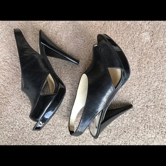 Micheal Kors - Picture 3 of 6